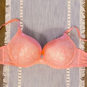 Victoria Secret Bombshell Bra 34C